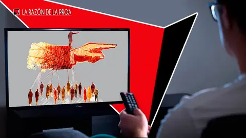 2023-08-18-democracia-totalitaria-1w