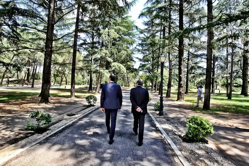 La Moncloa paseo oto&ntilde;al