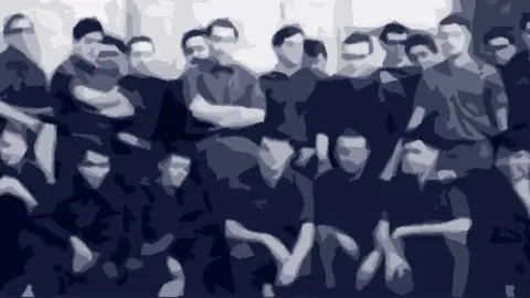 2026-04-26-Cort&aacute;zar-1w