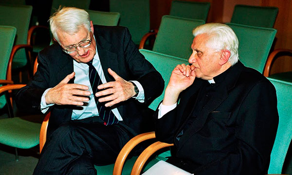 2021-04-30-habernas-Ratzinger-2w