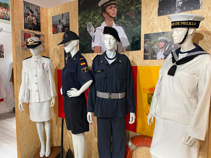 Museo-Retogenes-uniformes-04